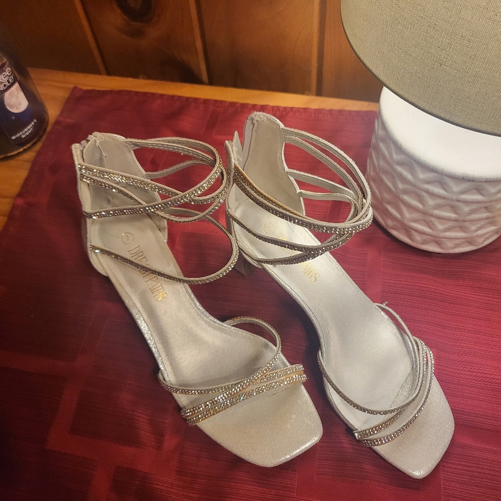 Dream Paris low heels